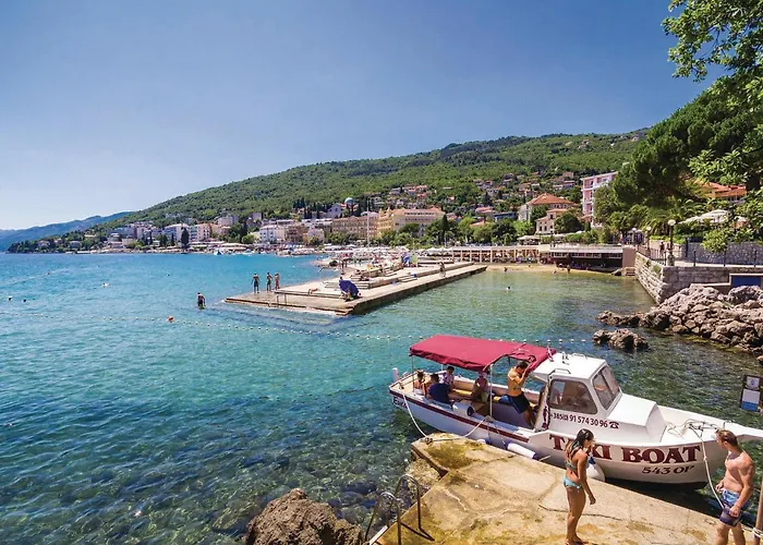 2 Bedroom Awesome In Σπίτι διακοπών Οπατία