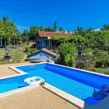 Lovely Home In Opatija With Kitchen * Marcelji