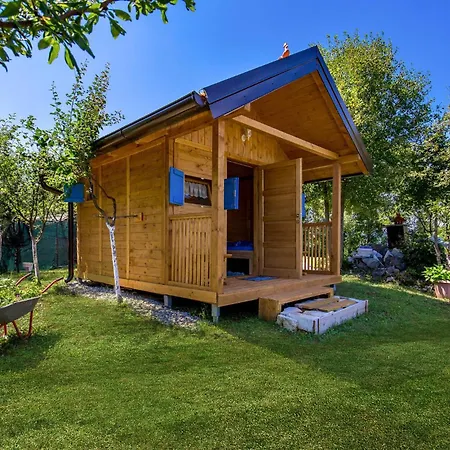 Lovely Home In Opatija With Kitchen Holiday home *