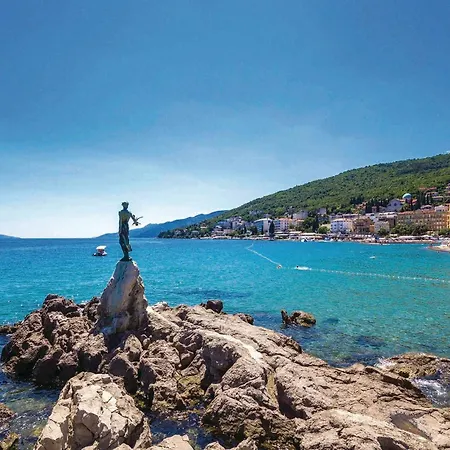 Lovely Home In Opatija With Kitchen *