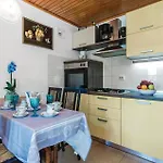 Сasa de vacaciones Lovely In