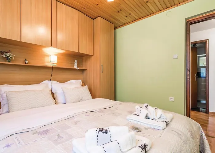 2 Bedroom Awesome In Opatija